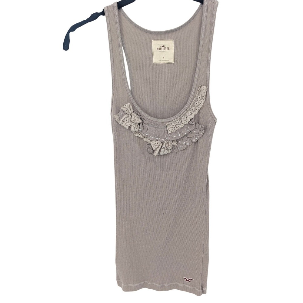 Hollister Y2K Tank Top Womens Small Tan Ribbed Ruffled‎ Sequin Embellishment 90s